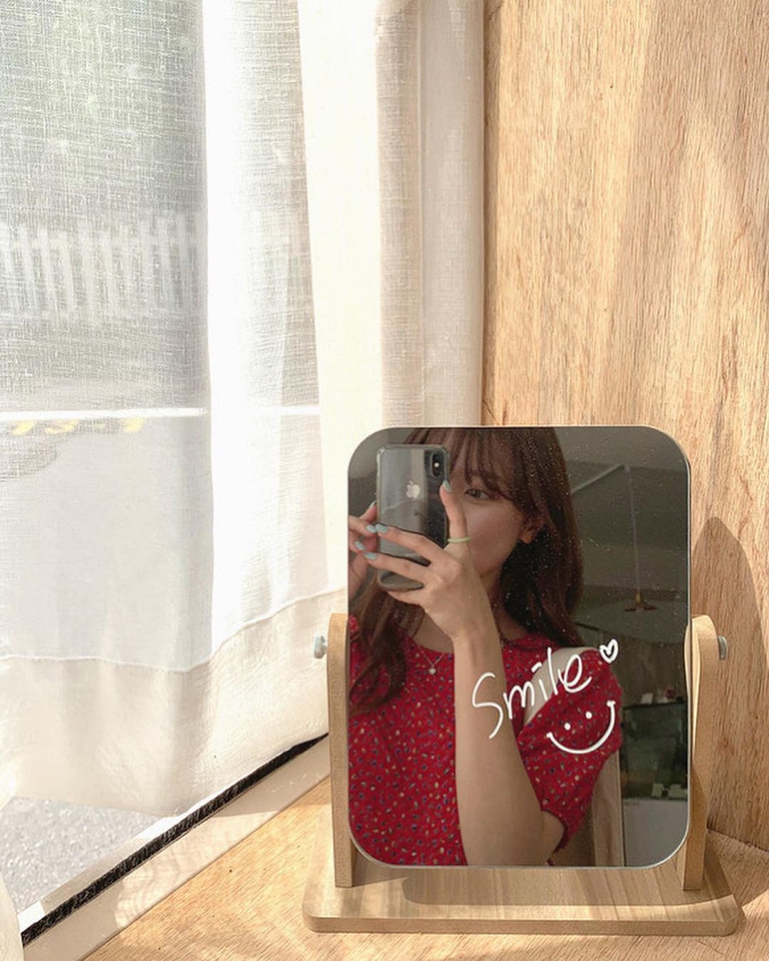 Ann So on Instagram: “서마일😬”