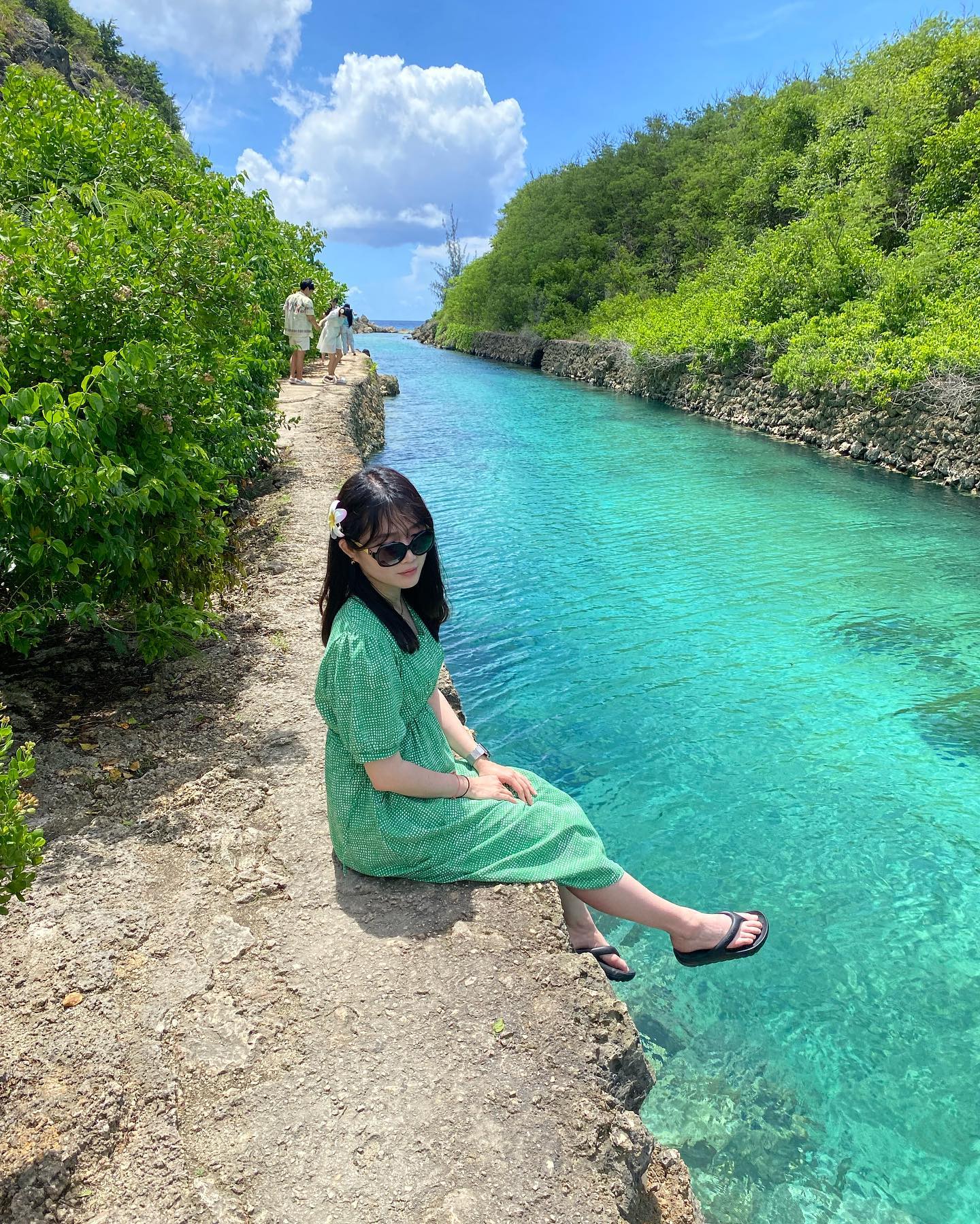 인생샷 하나 뽑았지🏖

#괌 #괌여행 #에메랄드밸리 #바다 #guam #guamlife #emeraldvalley