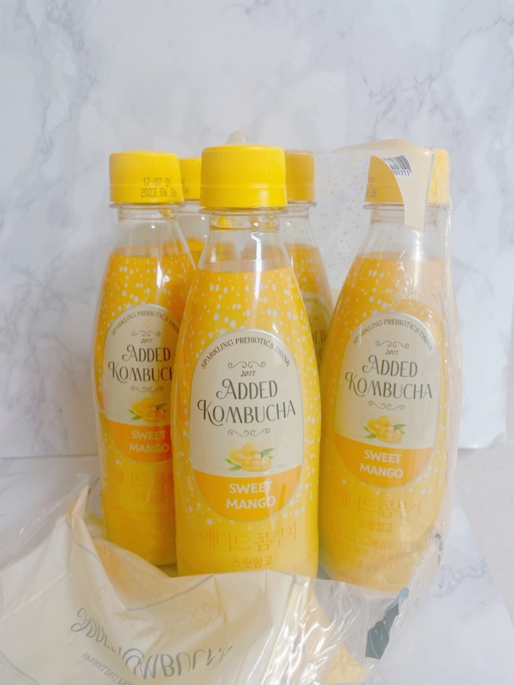 탄산음료 애디드 콤부차_스윗망고로 맛있고 시원한 여름 보내기
