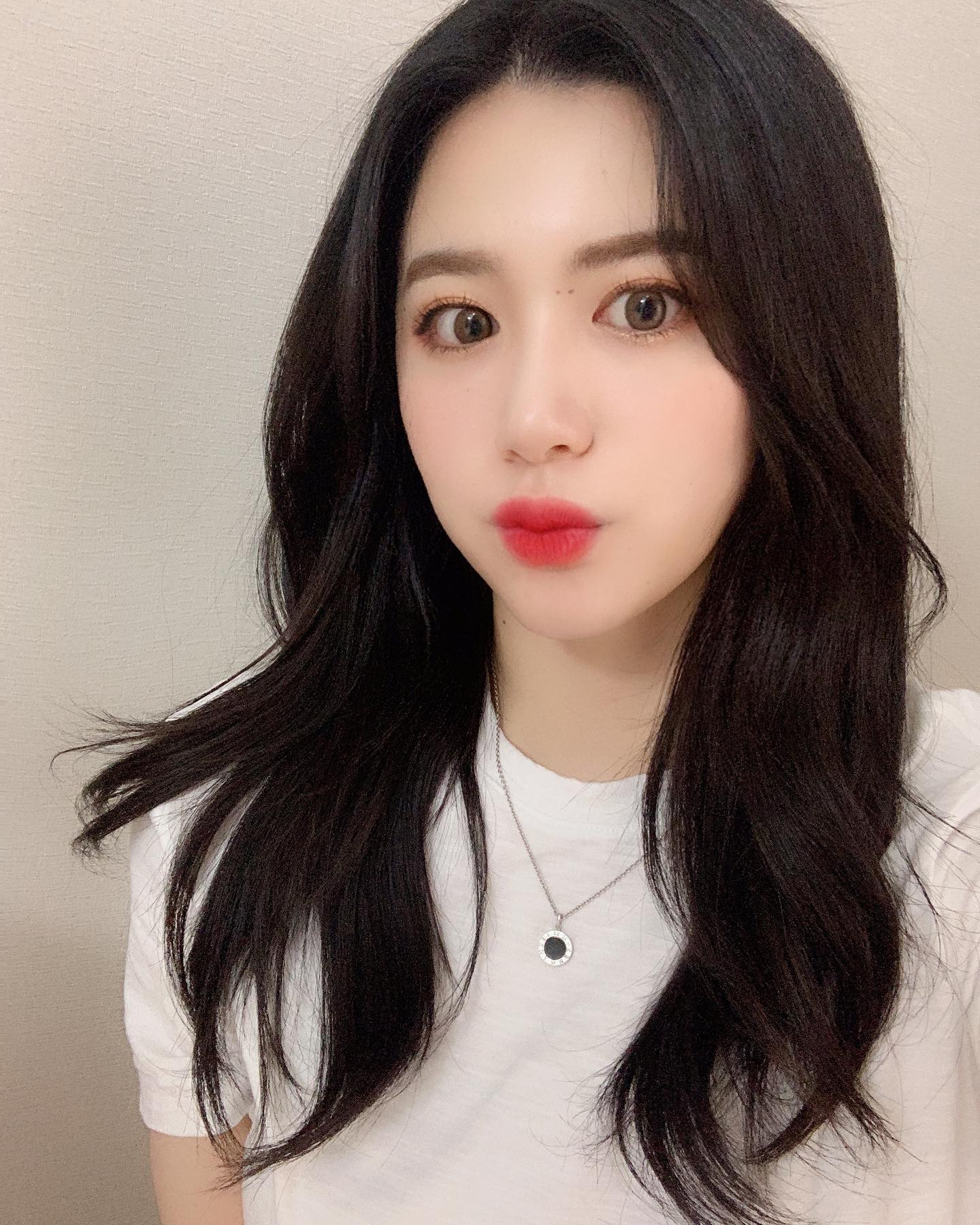 •3•

점을 한번에 10개나 빼버렸더니.. 요즘 통 사진을 못찍는다ㅜㅜ