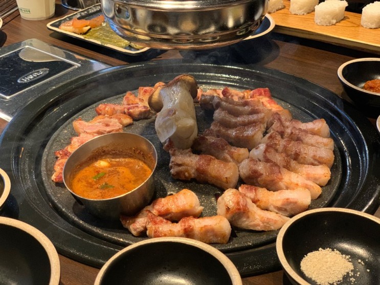 동탄 남광장 삼겹살맛집 '육시리'