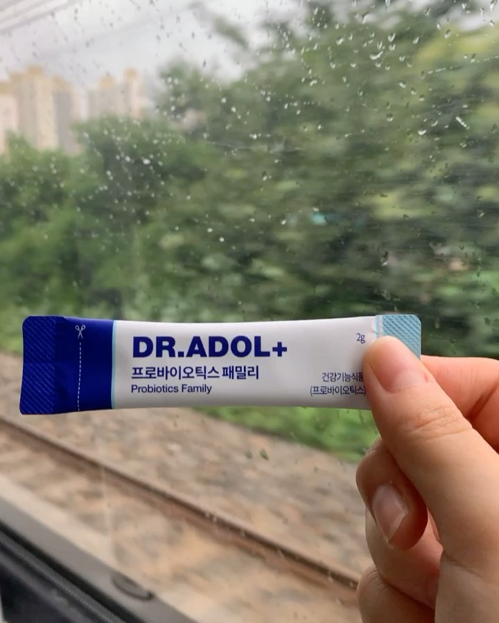 민선티’s Instagram video: “#협찬 #광고 다이어트 할 때 함께하는 유산균 🚄”
