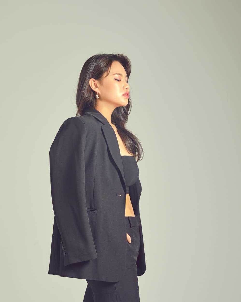 360도 돌아가면서 열심히 찍었는데 10분컷🥲
원래 1시간 반 찍는다며,,,나 왜 더 안찍어주는데,,