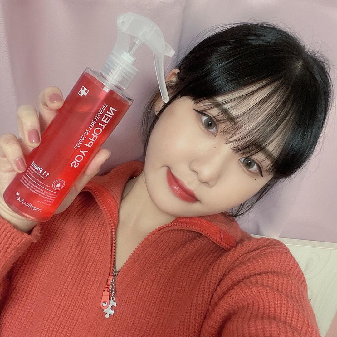 솜 ( 20 ) on Instagram: “🚰 메디큐브 소이 프로틴 노워시 트리트먼트 🚿 - - 젖은 머리에 뿌리기만 하면 되는 간편한 트리트먼트로 뿌리는 순간만 좋아보이는 눈속임이 아닌 진짜 모발 친화