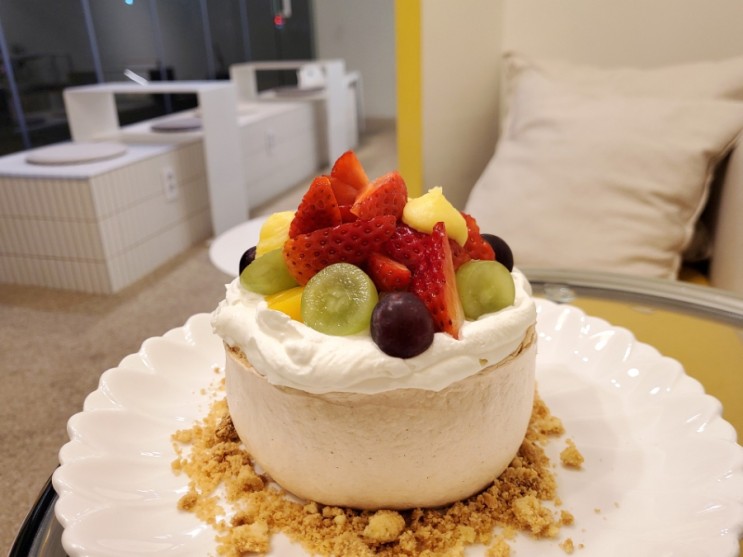 동편마을 카페 [에그룸]