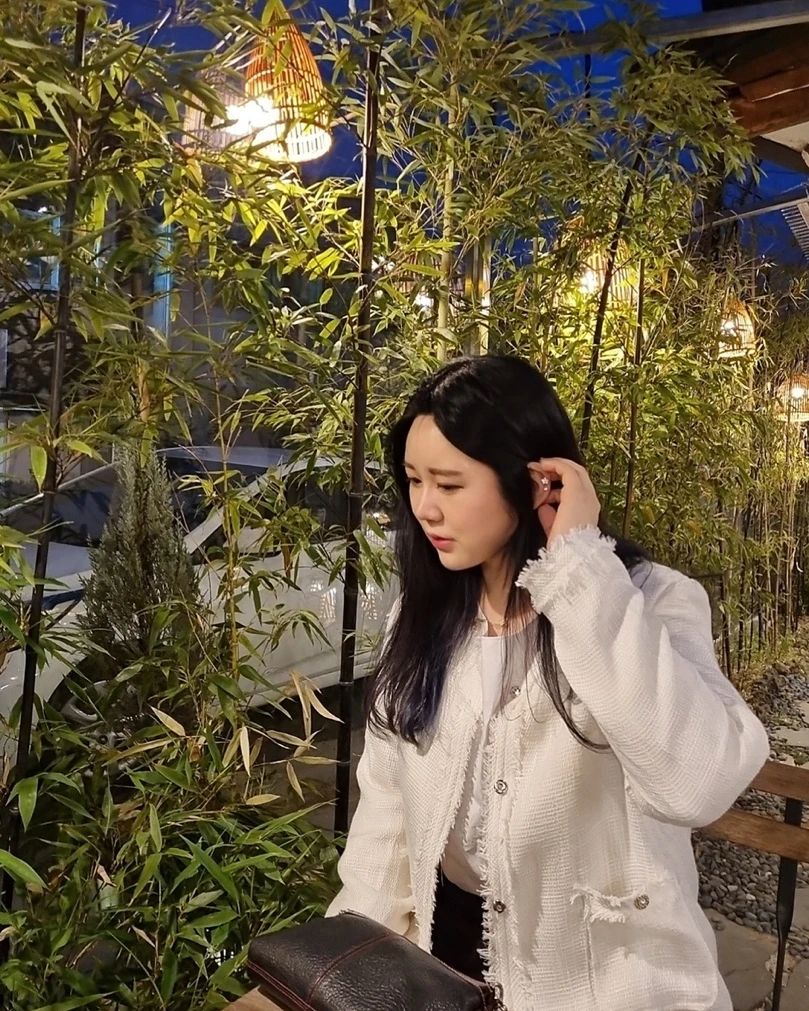 🐼🎋

.
.
.
.
#창원 #중동 #카페 #창원카페 #중동카페 #오우가 #커피 #진영 #마산 #부산 #데일리 #일상 #소통 #트위드자켓 #선팔 #맞팔 #likeforlikes #liker
