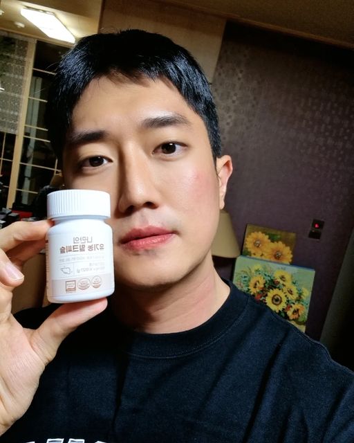 협찬,문의DM on Instagram: "#광고 ✅️간건강은 전체적인 몸의 건강과 관련이 많아서 평소 관리가 중요하다잖아요? ✅️저도 얼마안있으면 30중반을 바라보는데 슬슬 간건강을 생각해서 밀크씨
