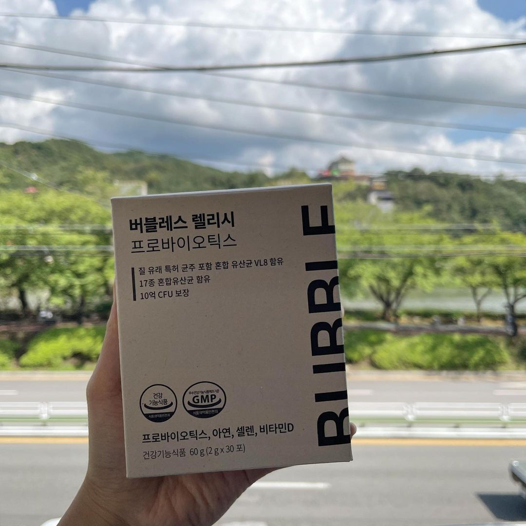 -1 Likes, 14 Comments - @najunasee on Instagram: “꼭 챙겨 먹어야하는 유산균! 17종 유산균이 포함되어 있고 정상적인 면역기능 세포 분열에 도움을 주는 아연, 유해 산소로부터 세포를 보호하는 셀렌과 비타민D가 포함되어 있는…”