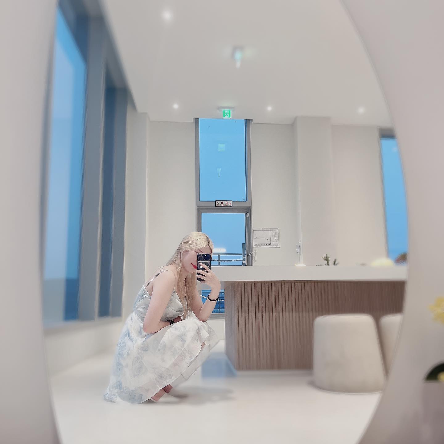 화이트 블루 🤍〰️💙