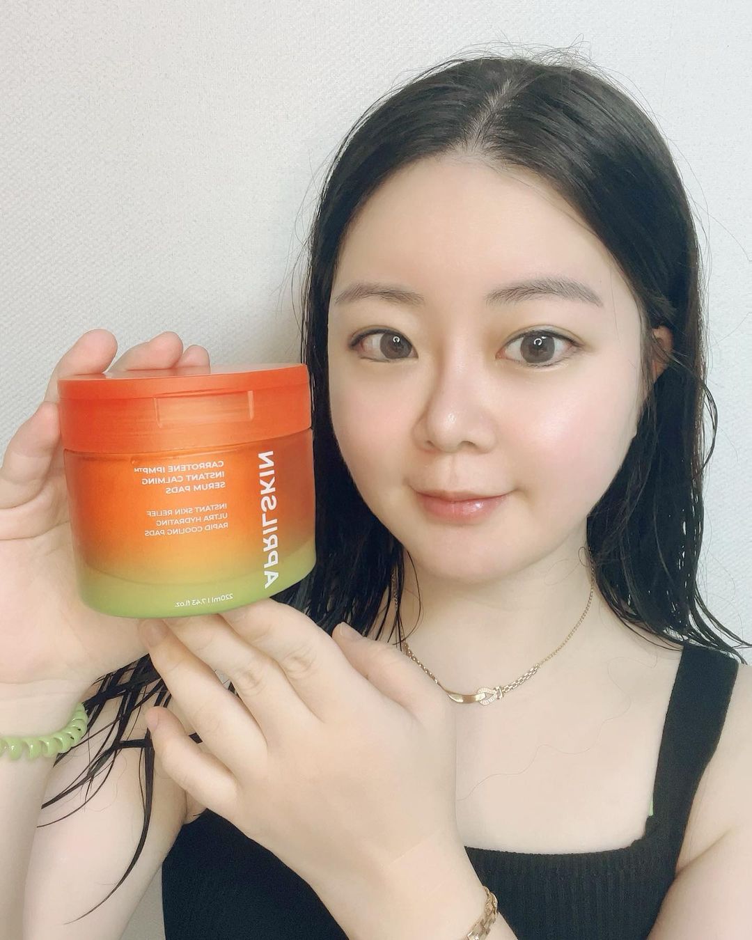 ° : • . 맘플루언서 | 얼 ° : • . on Instagram: “#협찬 #캐로틴IPMP블레미쉬카밍팩패드 수분 충전은 기본!! 빠른 쿨링 진정 효과로 쫀쫀하게 화장이 먹는 피부로 만들어주는 패드예요 긴급진정