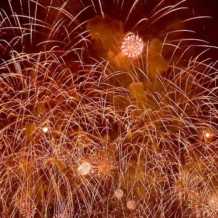예쁜거 보고가세요,,✨🎇🎆🥹🥰

#불꽃축제 #서울세계불꽃축제 #여의도한강