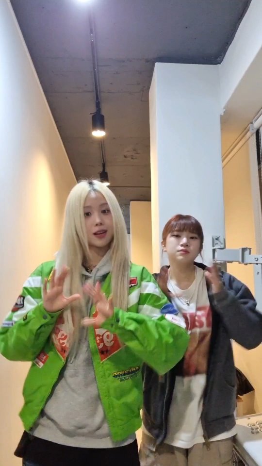 세금 더 낼테니까 나오시죠˙𐃷˙˚₊·—̳͟͞͞♥
@coogie @crush9244 
.
.
.
.
.
.
#coogie #crush #rightnow #dancechallenge #reels #foryou #릴스