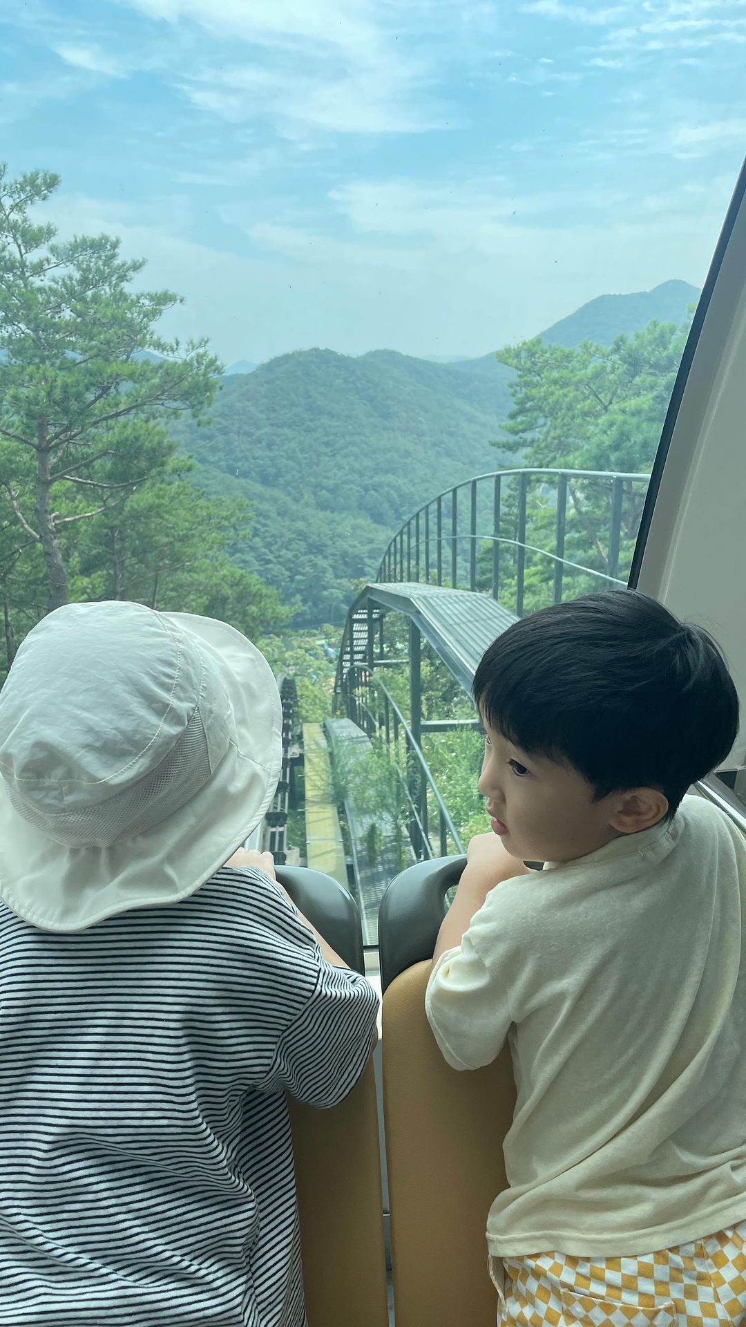 -⛰️속리산 레포츠
바이크,트레일,모노레일은 사전예약x
집라인은 전화예약
매주 월요일 휴무
왕복티켓
대인 7,000
소인 4,000
36개월미만 무료
숲휴양마을투숙객 인당1천원할인
✔️꿀팁 상행은 1호선 하행은 2호선 타시길 추천 드려요💕
