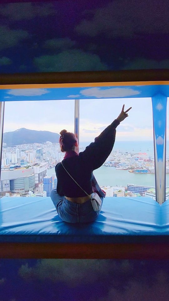 부산월드크리에이터 페스티벌 마지막날^^ 호텔부문에서 수상🏅 부산살아서 더 뜻깊네요♡ 2030부산엑스포가 꼭 유치되길바라며 😉 #청담언니 #요리하는메이크업아티스트 #부산 #부산여행