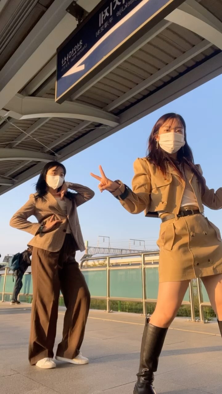 힐링되는 노래 🫧

@_jun_vely_ 

#평택지제역바이브 #loveontop #beyonce #reels #dance