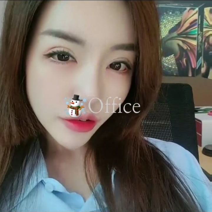 #출장 #출근 ✈️🏢
여름에서 훅 겨울로 
점프해버린
#계절의변화 처럼 
정신이 없어요🥲

여러분~
저 오늘 회사에서
제 #단점을 들었어요

"목숨을 건대요"
그리고 그게 또 
#장점 이라고 하셨어요
 
 #하루살이처럼 
최선을 다해 살고자 했던
막연했던 지난날을, 
타인에게 온전히 
공감받은 건 처음이라 
더 어렵네요 🫣🥹😂

이 글은 혹시 
끝까지 읽어주신분이 있다면 
좋아요 or 댓글 up⬆️ 💙