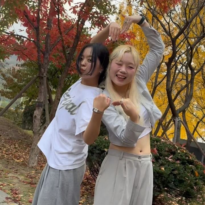 ㅋㅋ 하트 안맞음

#reels #reelsinstagram #reelsvideo #dance #dancer #reelsdance #daily #kma #follow #like #likesforlike #맞팔 #선팔 #팔로우 #릴스 #춤 #인친 #소통 #좋아요 #좋아요반사