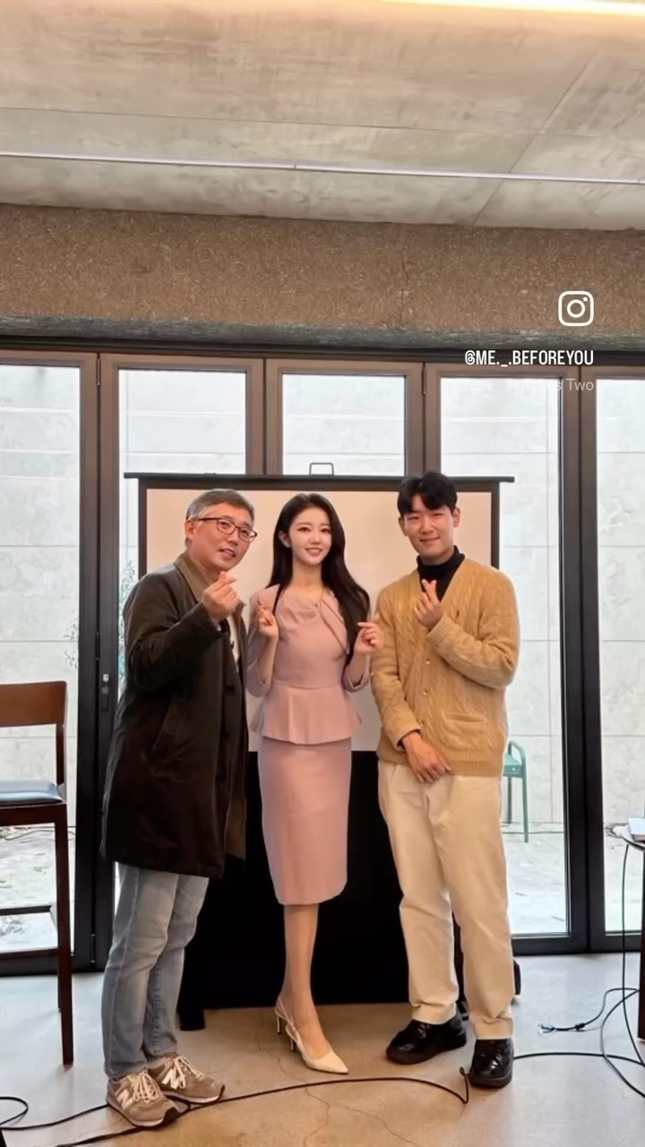 춘천시 커피 콘페스타🍁🍂

커피의 도시 춘천에서 열리는
#커피콘페스타 진행하고 왔어요✨ 

오전부터 탐닉님의 멋진 강연과 
해리안&윤소안님의 귀호강 콘서트

그리고 남자커피,노유민님,박브루님의 
유익한 토크쇼까지 알찬 춘천 커피콘페스타였습니당🫶

저도 커피를 좋아하는만큼
많은분들과 함께 귀기울이며 
유의미한 시간을 보내고 왔네용:)