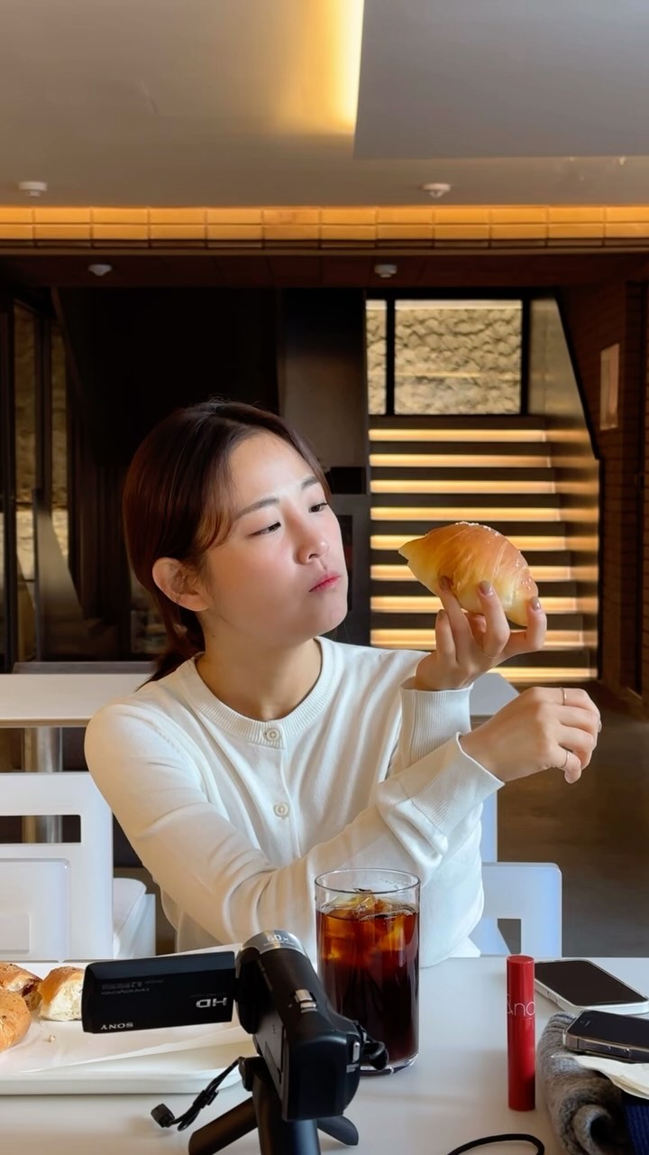 🥐🥖🥯
빵은 🧡🤎💛

#빵순이 #빵좋아