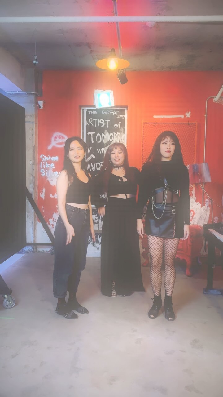 #댄스챌린지
#첫릴스도전
#dancechallenge 
#담에 모해보까??
#라틴씨엘로 사람들과
#하비비 쥴
#신난 촬영중 즉흥 촬영