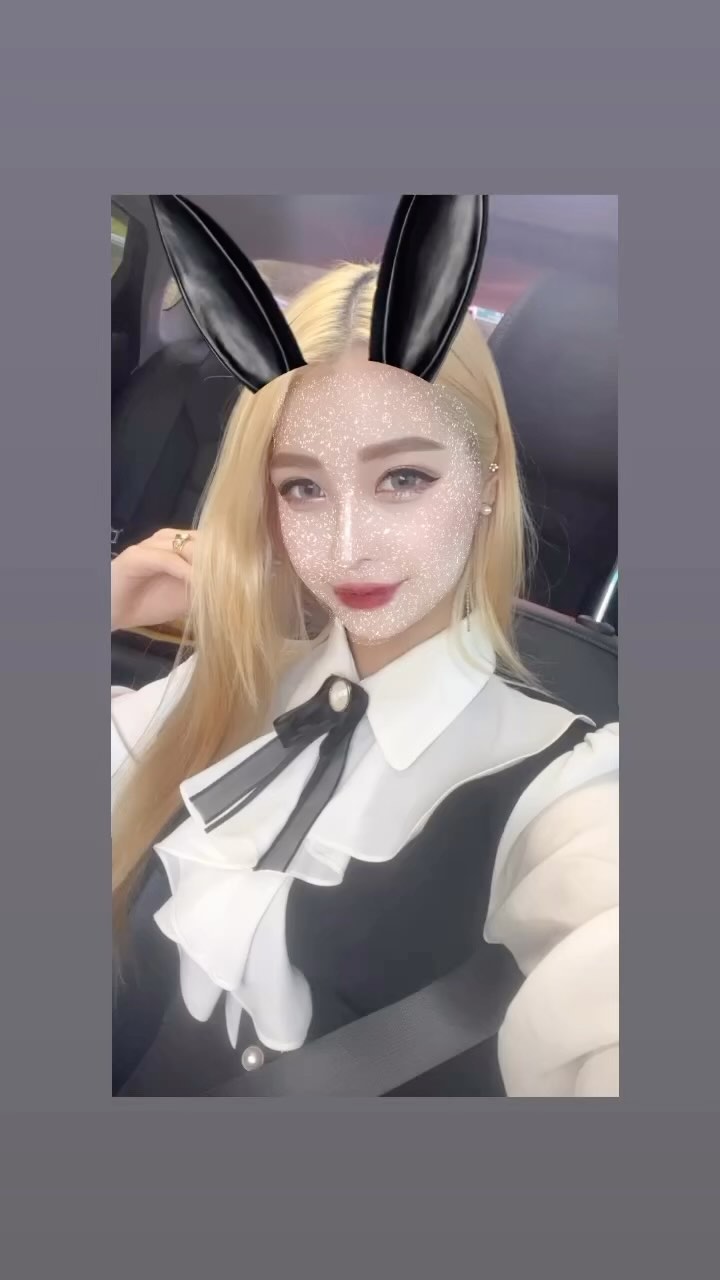 💎💎💎
.
.
.
.
.
#여행 #와인스타그램 #instagram #followforfollowback #금발머리 #생각정리 #끝 #요즘일상그램 #ffff #follow #팔로우반사