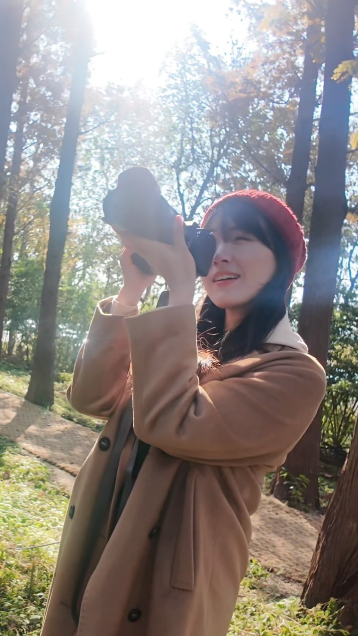 #인왕산 #초소책방 에서 빨간비니 장착한 후 간 이곳은!! 
#하늘공원 #메타세콰이어길 입니다. 

내 웃음소리 되게 효과음같네🤣