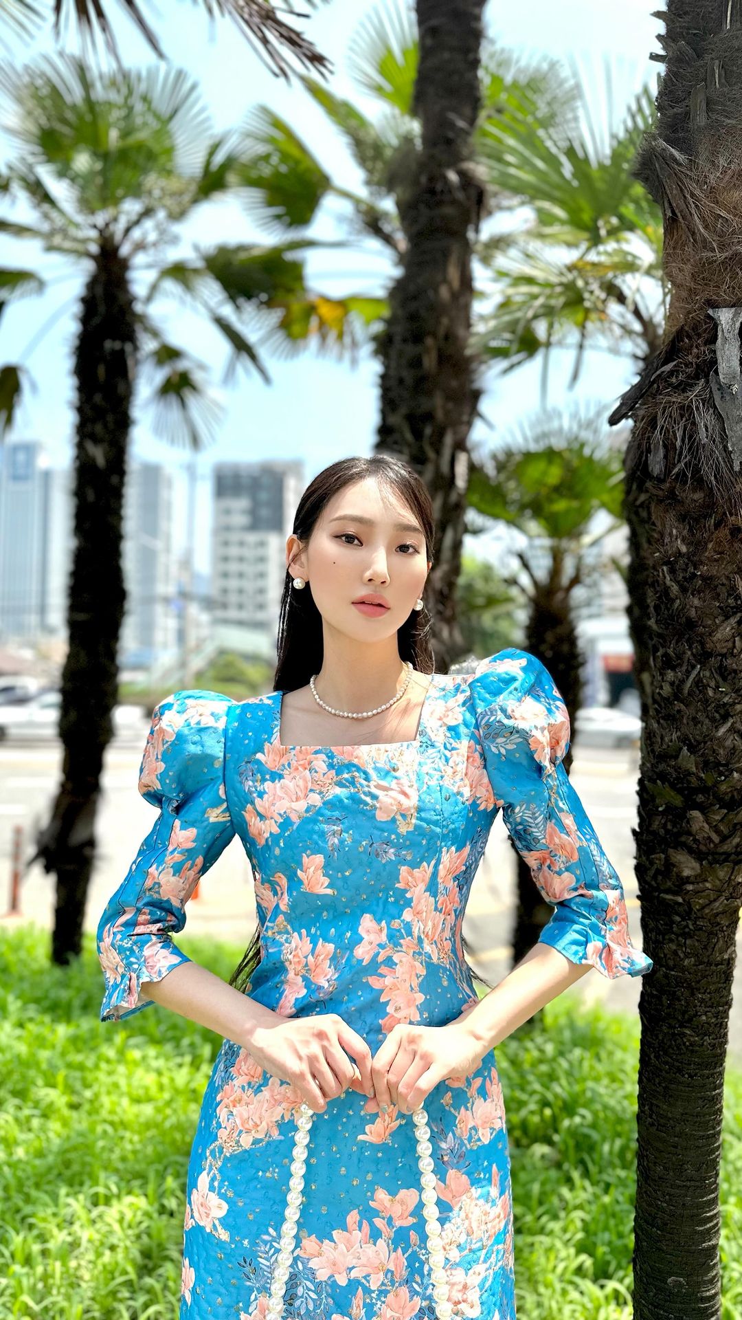 KOFMAA X Busan Showroom

💙Fashion is to love in Busan💙
2030 부산 엑스포 유치 기원 패션쇼

디자이너 브랜드 #제이카렌 뮤즈로 다녀온
올해 2023년 코프마 x 부산 행사🌴

Model @_j_s_y
Brand @jkaren_official @jkaze_jkaren_you 
Designer @nuovani 
Show @kofmaa2022 

#데일리룩 #컬렉션 #디자이너브랜드 #제이캐런 #jkaren #코프마 #패션모델 #광고모델 #뷰티모델 #조수연 #화보 #룩북 #룩북모델 #바이럴광고 #바이럴영상 #릴스