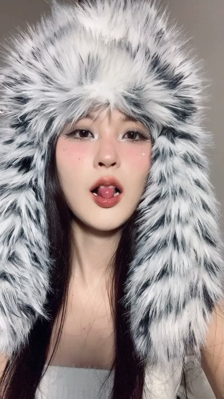 #coldgirl 🥶❄️