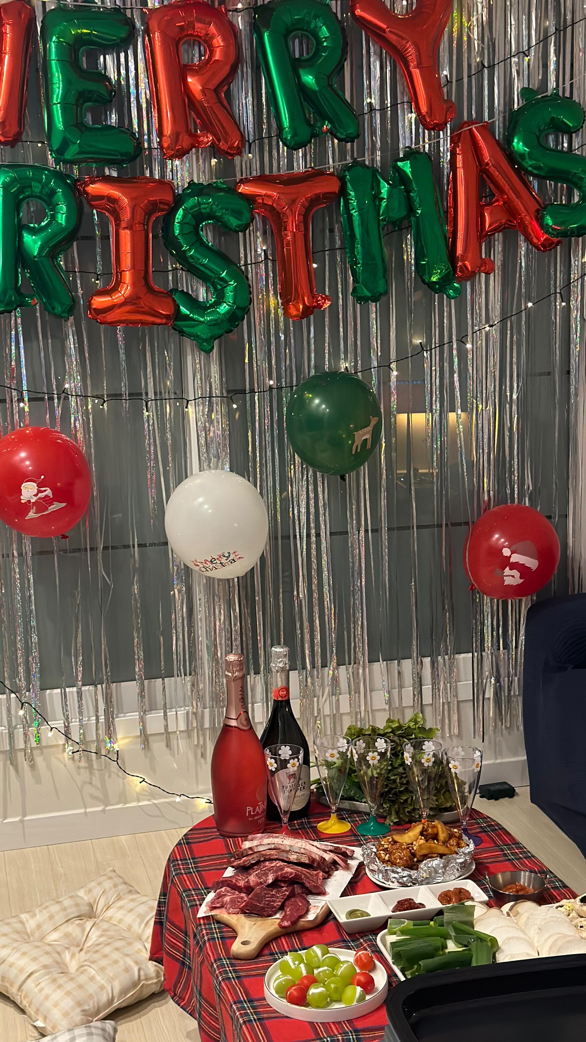 곤듀들과 크마띠🎄
멀리까지 와줘서 곰아우🫶🏻