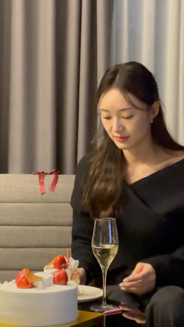 잊지 못할 2023년
얼른 가.. 가지마.. 아니야 가..
