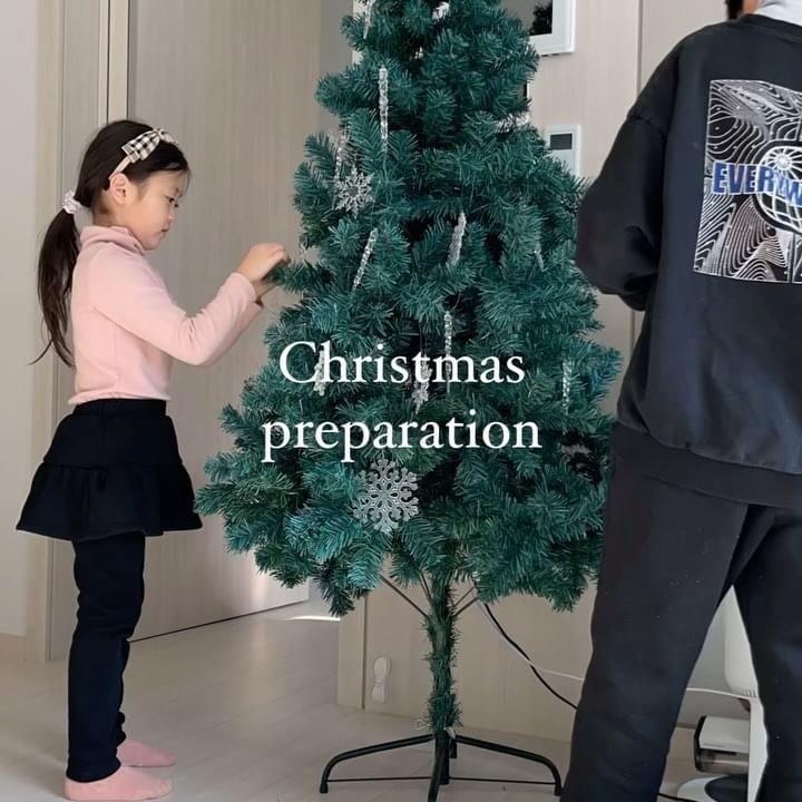#크리스마스준비 우리도 산타가 될 마음의 준비좀..ㅠ🎄🎁