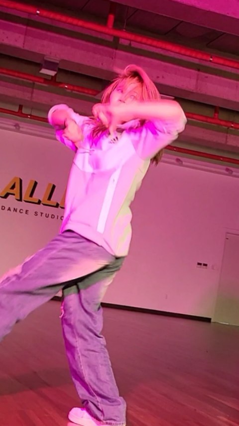 안무 맛집 지케이 코레오그래피 😎

•

@g_k.hwan #gk_choreography
#cityofdream #chrisbrown #tylayaweh