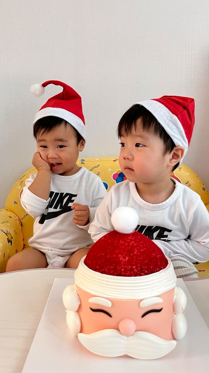 우리의 3번째 크리스마스

#호하맘 #둥이네일상 #크리스마스🎄🎅🏻