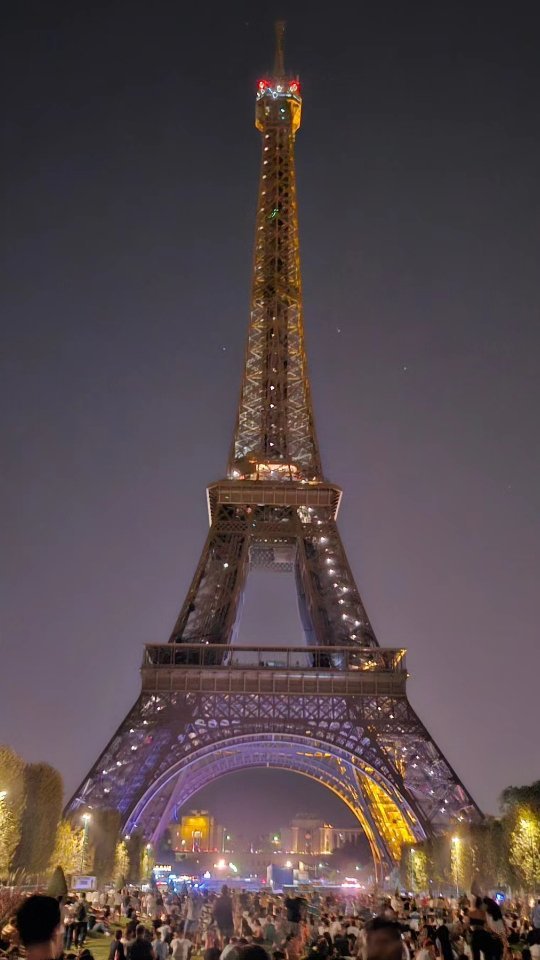 2023.09.05-09.14 Mary in Paris 🌟

#paris #france #emilyinparis #travelphotography #travelblogger #training #travelgram #photooftheday #파리여행 #파리 #유럽 #유럽어디까지가봤니 #유디니 #유디니_파리 #유럽여행 #해외여행 #해외출장 #워커홀릭 #워홀 #맛집 #먹방 #여행사진 #추억 #추억팔이