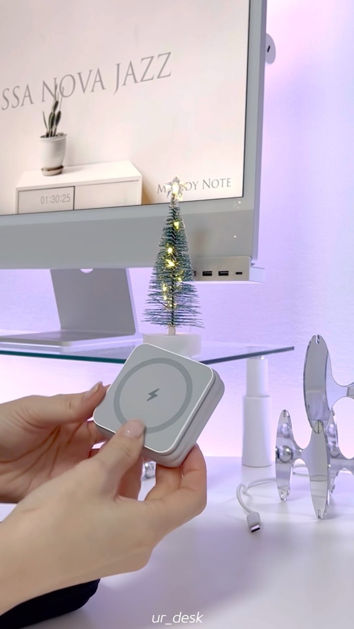The Perfect Portable MacSafe Charger 🔌
@neeke_official
