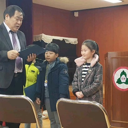 입학이었는데 오늘졸업