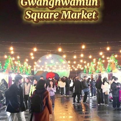 ✨Gwanghwamun Square Market✨

Gwanghwamun Square is a significant
public space located in the heart of Seoul
in Jongno-gu, South Korea. It stands at the
doorstep of Gyeongbokgung Palace, one
of Seoul's most iconic historical landmarks.
The square serves as a cultural and historical
focal point, showcasing various statues, cultural
events, and providing a space for locals and
visitors to relax and appreciate the city's heritage.

A European-style Christmas market will be
taking place with experience programs,
photo zones, delicious food, drinks, and more 🥰

📅 Date event: 
December 15, 2023 - January 21, 2024 
From 17:30 to 22:00H

📍Adress: 172 Sejong-daero, Jongno-gu, Seoul

Admission Free ☺️ LETS ENJOY!!

.
.
.
.
.
.
#2023GSM #visitseoul #서울 #광화문광장 #빛초롱축제 #광화문광장마켓 #크리스마스마켓 #festival #seoul #lanternfestival #gwanghwamunsquaremarket #korea #koreatrip #christmas #southkorea #seoulkorea #서울가볼만한곳
#서울핫플레이스 #핫플레이스 #핫플 #크리스마스 #韓國 #韓国 #Корея