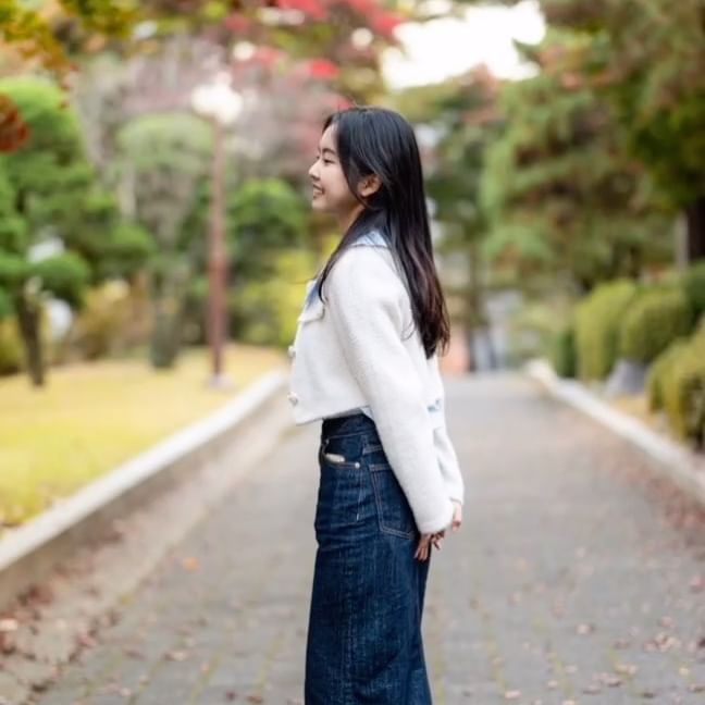 SICA Campus Photoshoot 🫶
가을가을 학교 조아 ~~ 🍂🍁🍀
Thank you professor ! @mkimphotos 
.
.
#캠퍼스 #스냅 #campus #photography #snap #autumn #ootd