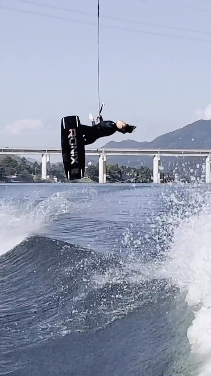 2024 RONIX 🖤
ONE BLACKOUT TECHNOLOGY 

📸 @hitterchad