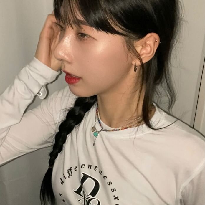 롱타임노씨!🤍
@d.xo.h @d.xo.h @d.xo.h 
#협찬 #디쏘에이치 #무신사 #크롭티