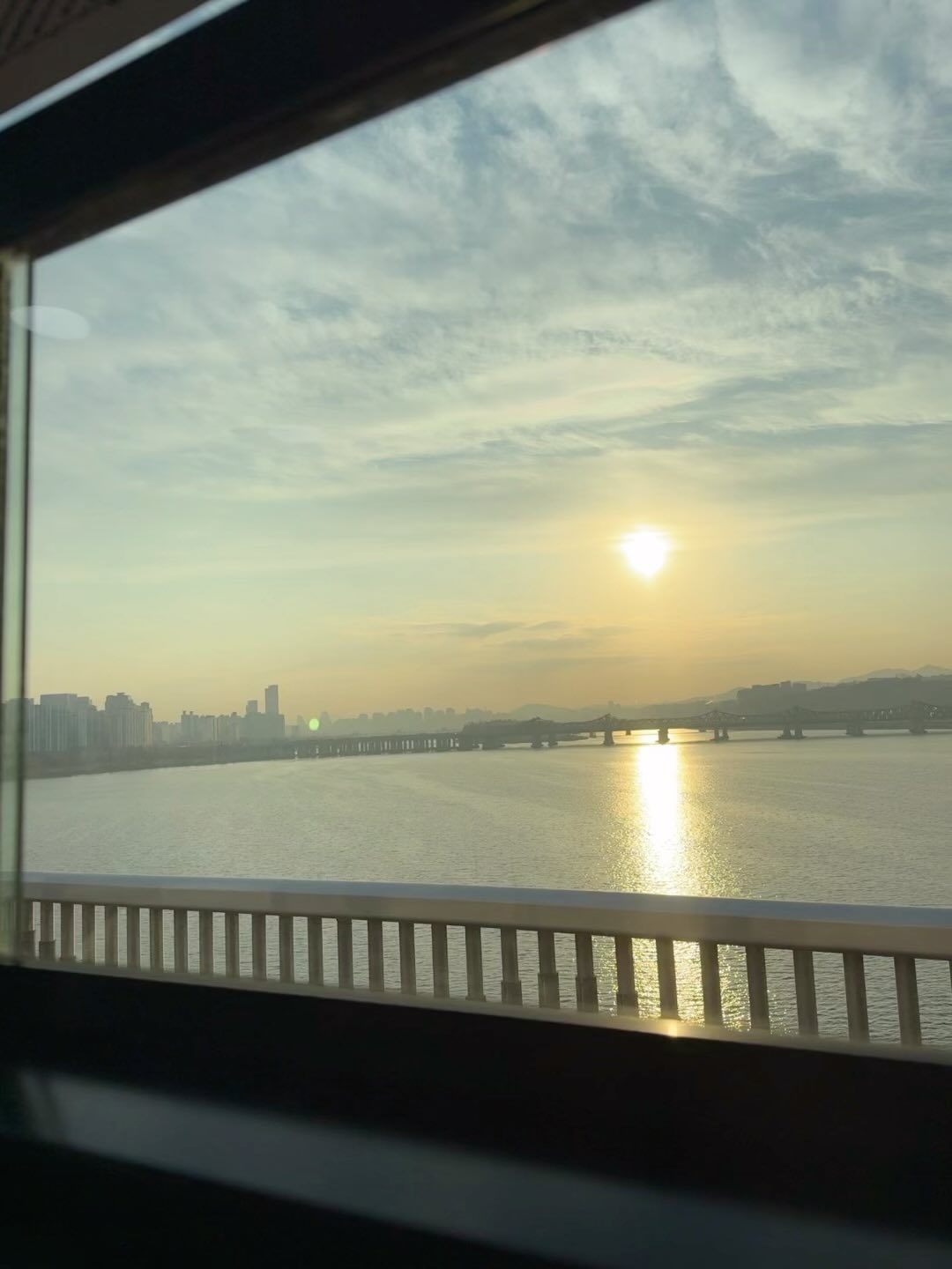 2024 잘 머물고 잘 흘러갑시다 〰️