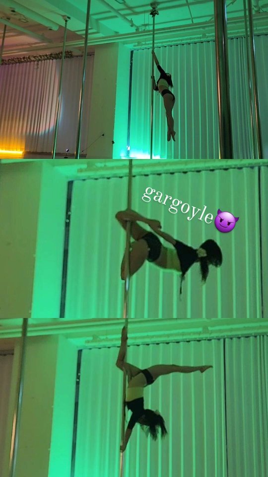 미아 뚜비 존 💚
#pdgargoyle #pddismountsplit 😈✨️

재즈풍 드럼 피아노 온갖 악기의 향연. 
늘 그렇듯
웅장 사운드팝 Make me Crazy😂
:  𝑶𝒏𝒍𝒚 𝑳𝒐𝒗𝒆 𝒄𝒂𝒏 𝒉𝒖𝒓𝒕 𝒍𝒊𝒌𝒆 𝒕𝒉𝒊𝒔° 

#BINplaylist 🎧🎶
처음 이 곡을 마주할 때 Sia인가? 했지만
요 언니가 좀 더 음색이 진하고 날카롭다 
후반부가 진짜 I'm on cloud nine 🤦‍♀️