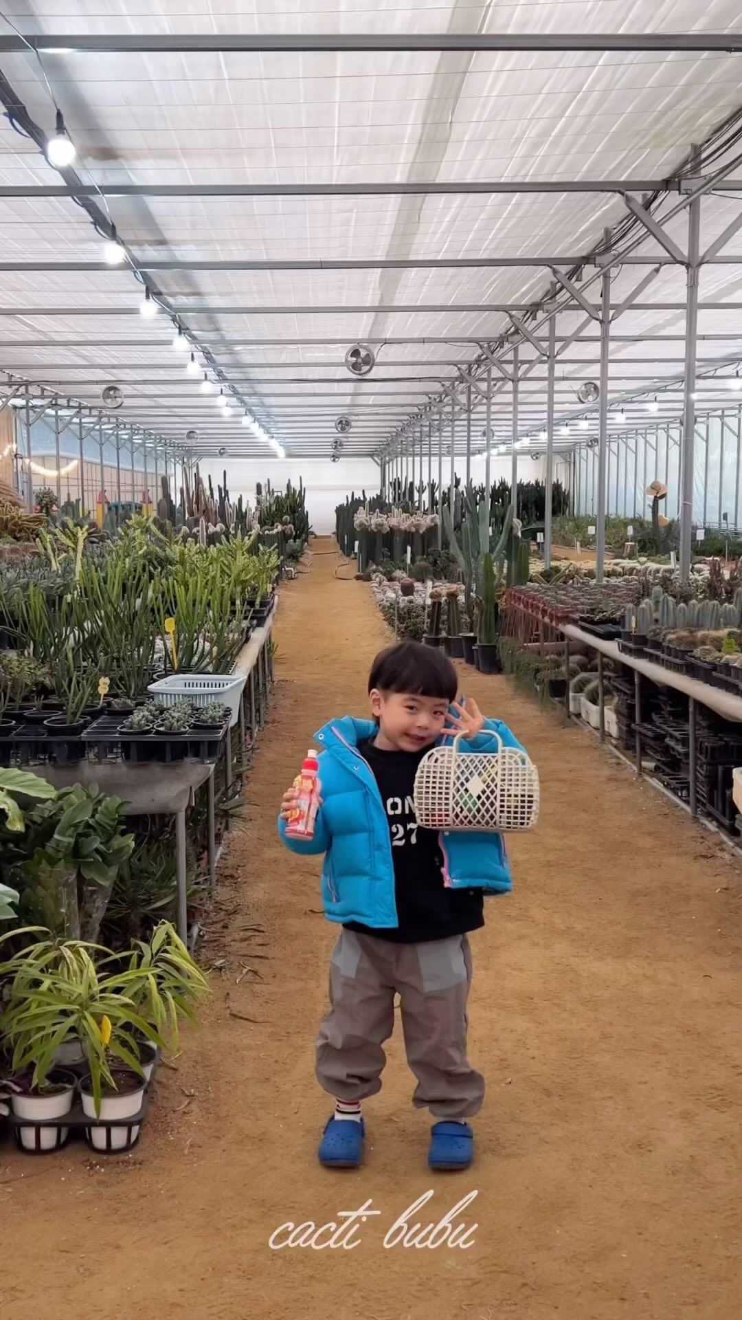 세시간 징~~하게 자알 놀았다!
(중장비 바구니 두고와서 또 가야함..)