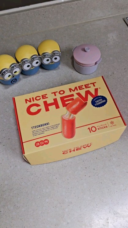 생각보다..

비싸요...배송비도 있어요..
5만원이상  배송비 무료라서 세박스는 사야해요.
그래도 추천해요...

냉동보관이라 빨리 먹어치울 필요없고..
먹기 한시간전 꺼내 놓기만 하면 되니까 간편하고..
효소가 들어 있어서 소화가 잘되고..
무엇보다 네가지 모두 너무 맛있어요..

드셔보세요...
그리고 아이들도 먹여보세요..
자극적인 간식이 너무 많은 요즘...
건강한 간식도 한번씩 끼워 넣어줘야해요.

#공구는내일까지 #치즈떡볶이떡 #나이스트미츄 
#흑임자가래떡 #현미가래떡 #앙금절편  #효소떡