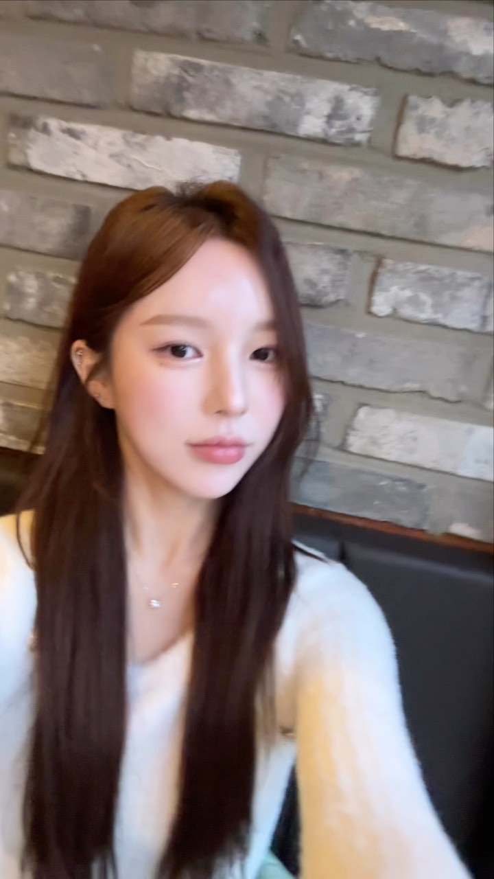 오늘 오랜만에 외출했다고 이것저것 많이 올려도 좋게 봐주세요…ㅎ̌̈ ㅎ̌̈ 🍯🧡