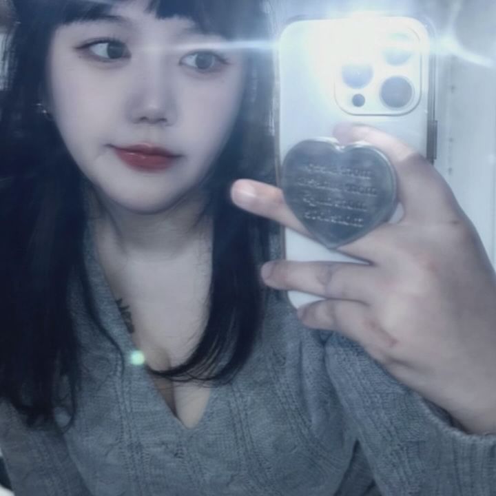 🎶
#원피스추천 #여자데일리룩 #반묶음 #리본핀 #데이트룩 #청주