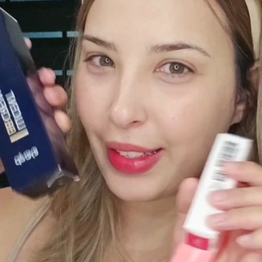 Korean makeup lovers 🥰🥰🥰, eyenlip has the perfect bb cream that works greatly on cover blemishes that last longer as well .
It spreads very smoothly without any irritation and provides moist and light finish but not oily or greasy at all ...it has strong sun protection too (SPF50+ PA+++) can protect your skin without the need of suncream 

The lip sleeping mask it containing collagen and sunflower oil nourishes the lips during the night and can be used as gloss, too . For those who suffer from drying lips, I highly recommend it ..
I was surprised how it magically softened and nourished my lips, and yeah, it's perfectly suitable for daytime use .

The dive lip tint it came with 3 lovely colors that can be applied in 3 coats from natural to clear color..
What I love the most about it is that it can give you the shine and glowing without any sticky feeling ✨️ and it smells very nice 😊 

For international purchases, you can find it easily here :. Beautynetkorea.com 💜💜

And in korea in COUPANG 💙💙

#eyenlip #beautynetkorea #koreanmakeup 잡지모델 #광고모델 #모델 #패션모델 #model #외국모델 #모델촬영 #モデル #촬영 #lookbook #셀스타그램 #style #photography #kpop #데일리 #뷰티 #kbeauty 

@eyenlip
@beautynetkorea