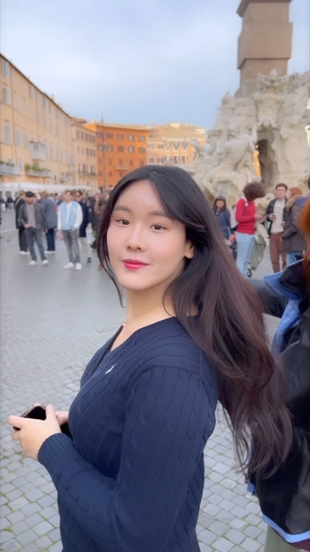 진짜 신기한 세상ㅋㅋㅋㅋㅋ
요즘은 버스킹 공연을 카드로 낸다고!?
카드로 동전날리기 완죤 가능🙆🏻‍♀️

#트래블월렛 
⠀ ⠀ 

⠀ 

⠀ 
🫶🏻
🫰🏻
💗
💞
⠀ 

⠀ 

⠀ 

⠀ ⠀ 

⠀ 

#럽스타그램 #데이트 #커플

#맞팔 #선팔 #오오티디 #여행스타그램
#국내여행 #맛스타그램 #먹스타그램 #핫플
#신상카페 #카페스타그램 #셀스타그램
#selfie #셀피 #ootd #dailylook #팔로우
#오운완 #헬스 #운동하는여자