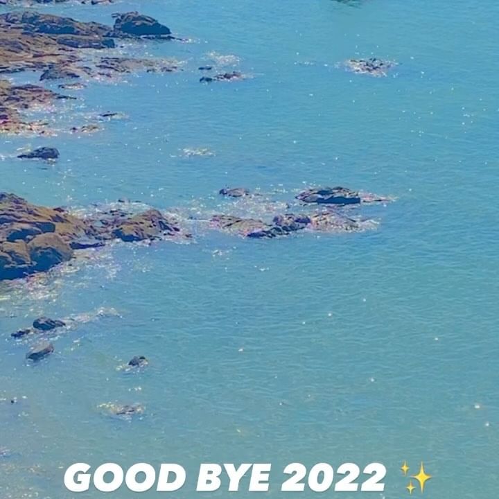 2022 연말결산 📸

새로운 인연도 
새로운 경험도
새로운 도전도 
모든 순간이 행복으로 다가왔던 
2022도 이젠 안녕 💖🫶🏻✨

내년에도 잘부탁해요 내 사람들 !
해피뉴이어 💘