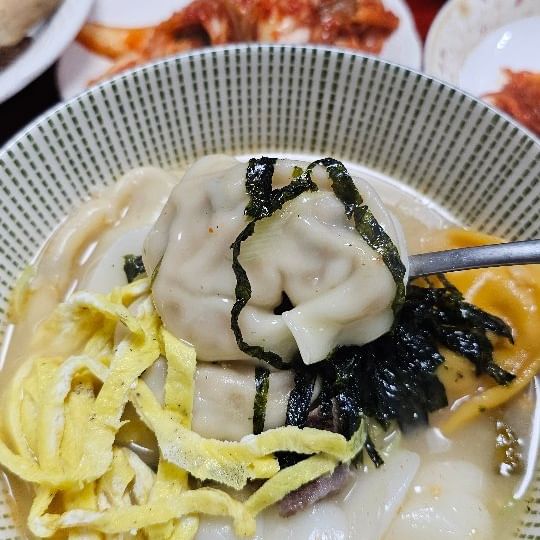 .
매일 명절만 같아라🙂
매 끼니 정말 잘먹었던 이번 연휴
다시 돌아가고 싶네요
.
.
.
.
.
.
.
.
.
.
.
#명절 #설날 #집밥 #등갈비 #양념갈비 #양념게장 #맛집
